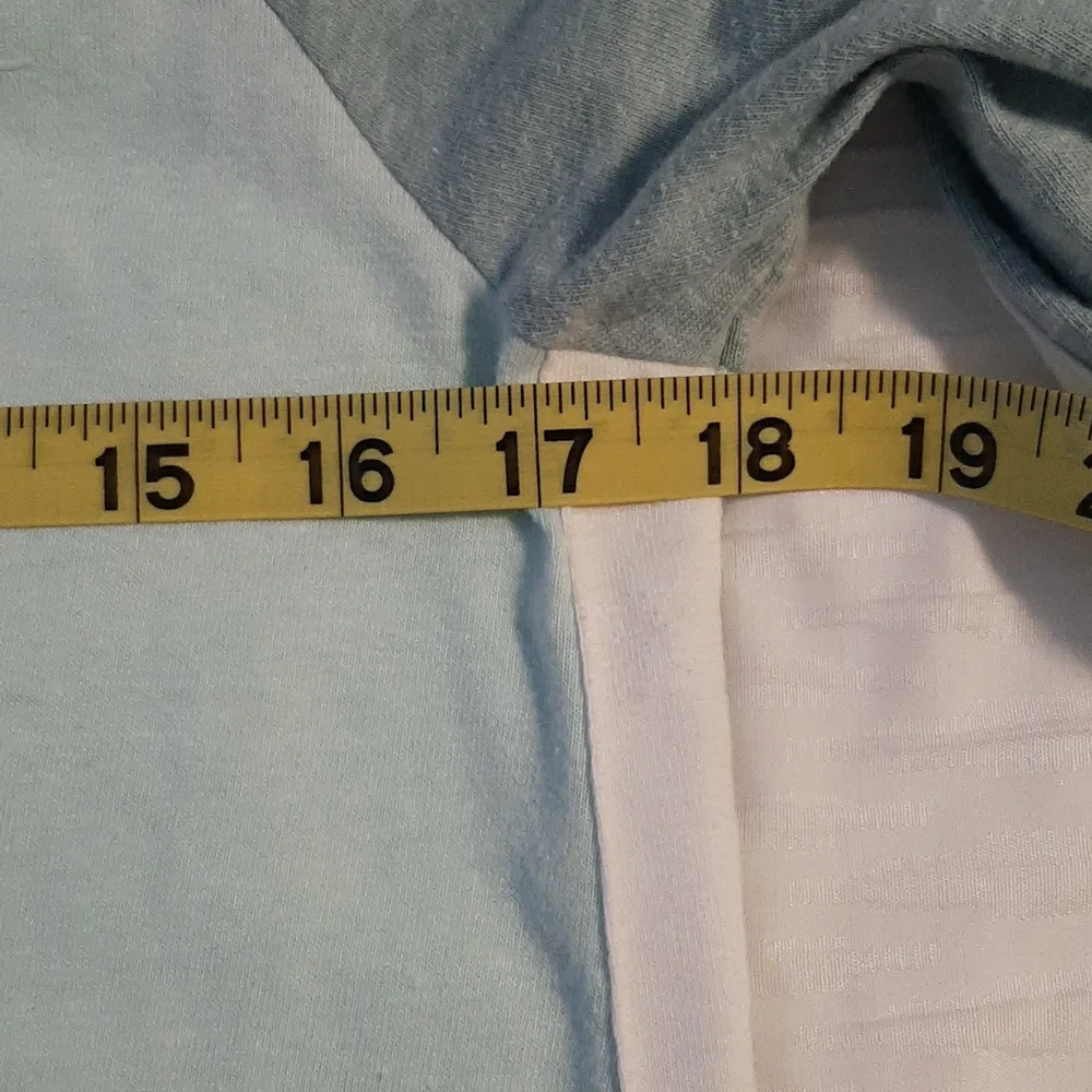 Lightweight under armour jacket - Picture 8 of 10